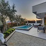 Villa Festina Lente A Luxury Villa In Makarska, Heated Pool