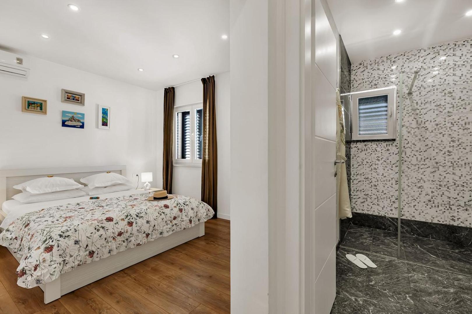 Festina Lente A Luxury In Makarska, Heated Pool Villa *
