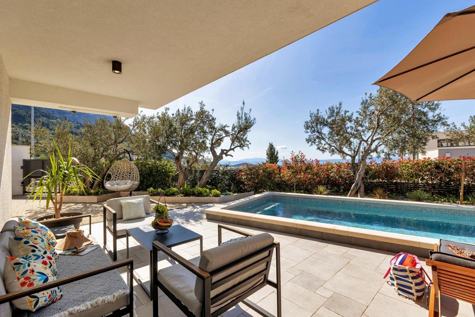 Festina Lente A Luxury In Makarska, Heated Pool
